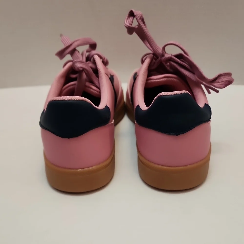 Nicole Miller Pink and Blue Fashion Sneakers
